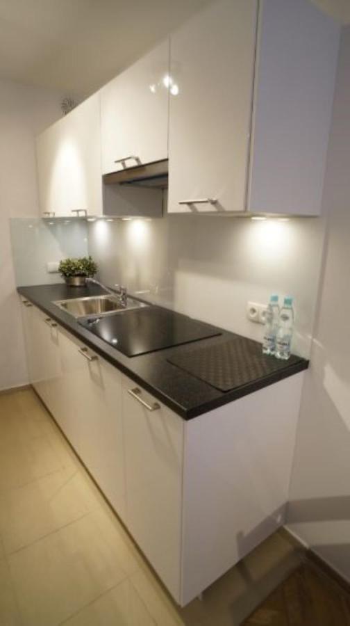 Bagno City Centre 16 Warschau Exterior foto